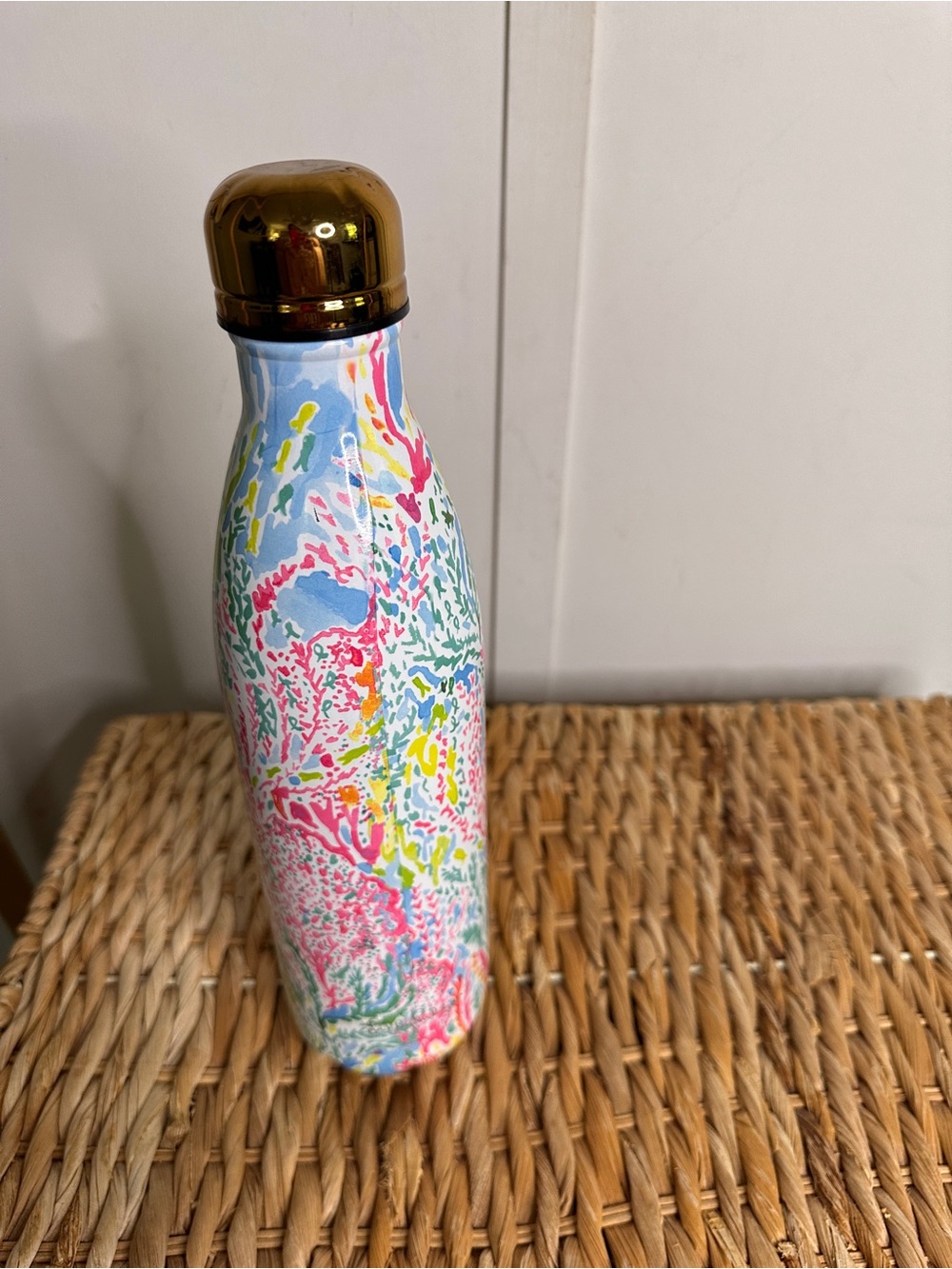 Lilly Pulitzer Insulated Bottle with Gold Cap - White Multi